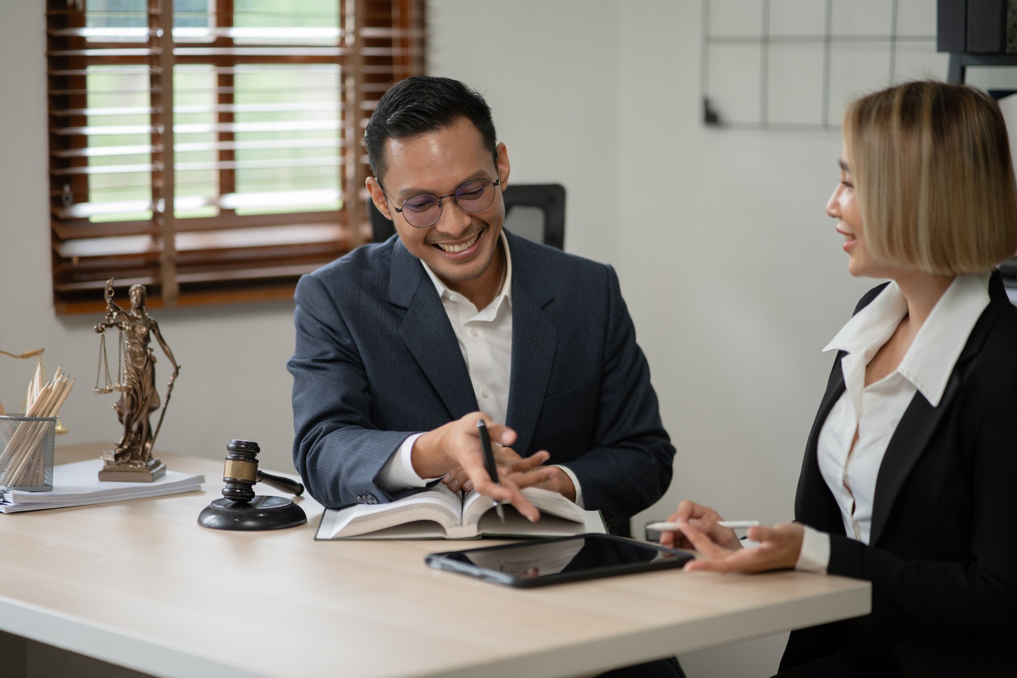 lawyer-or-judge-consult-having-team-meeting-with-client,-Law-and-Legal-services-concept-2157529414_3869x2579